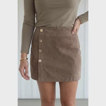 WOMENS GOLD BUTTON DETAILED WRAPPED SHORTS