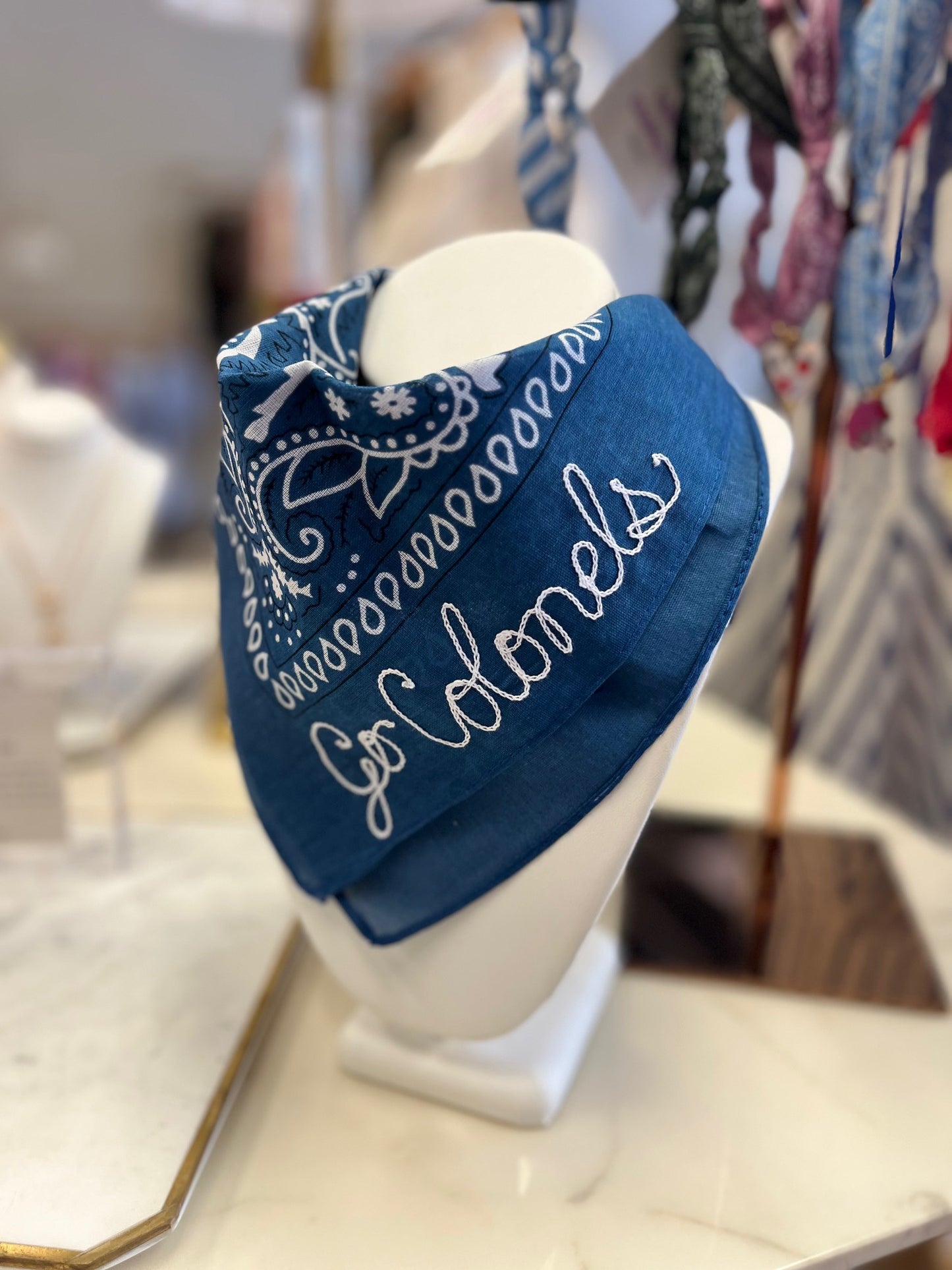 WOMENS CUSTOM CHAINSTITCH SCARF IN BLUE COLONELS