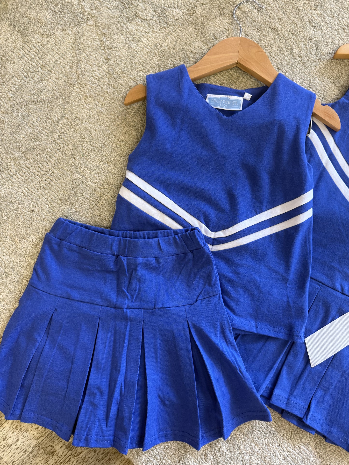 CHILDRENS TSK CHEER SET