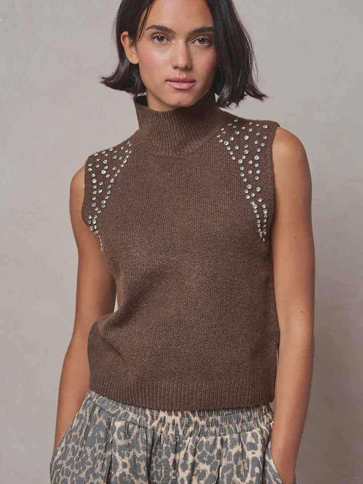 WOMENS EMBELLISHED  KNIT TOP IN MOCHA