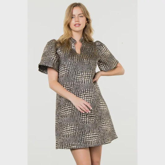 WOMENS FLUTTER SLEEVE TEXTURED DRESS