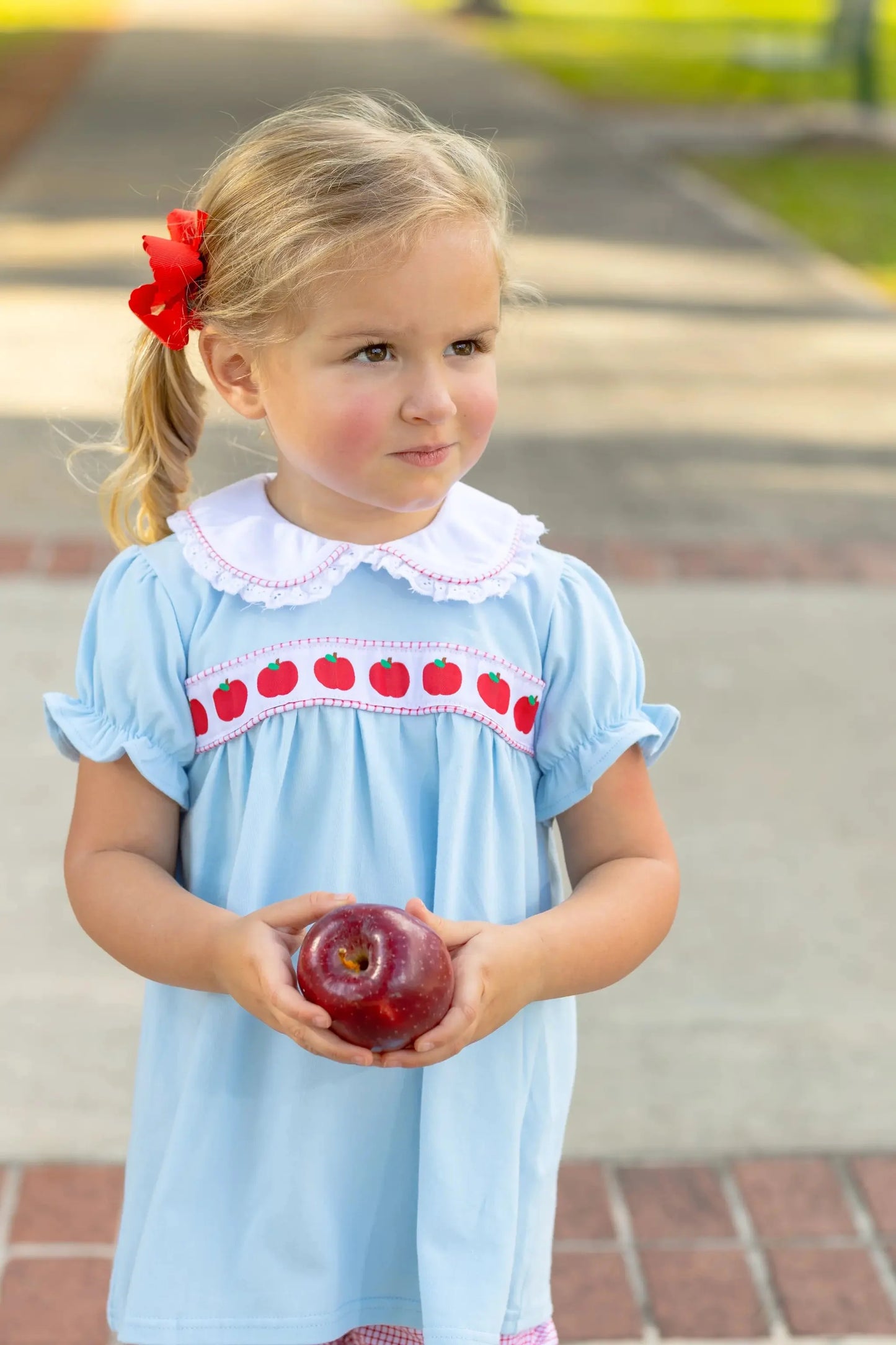 CHILDRENS APPLE RIBBON BLOOMER SET