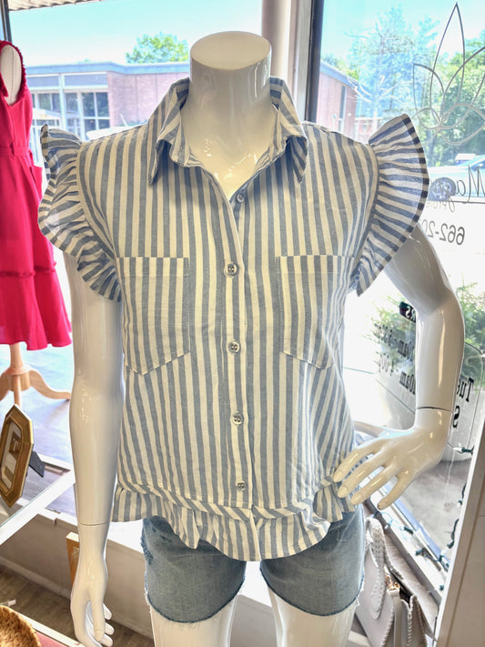 WOMENS FLUTTER SLEEVE BUTTON UP SHIRT